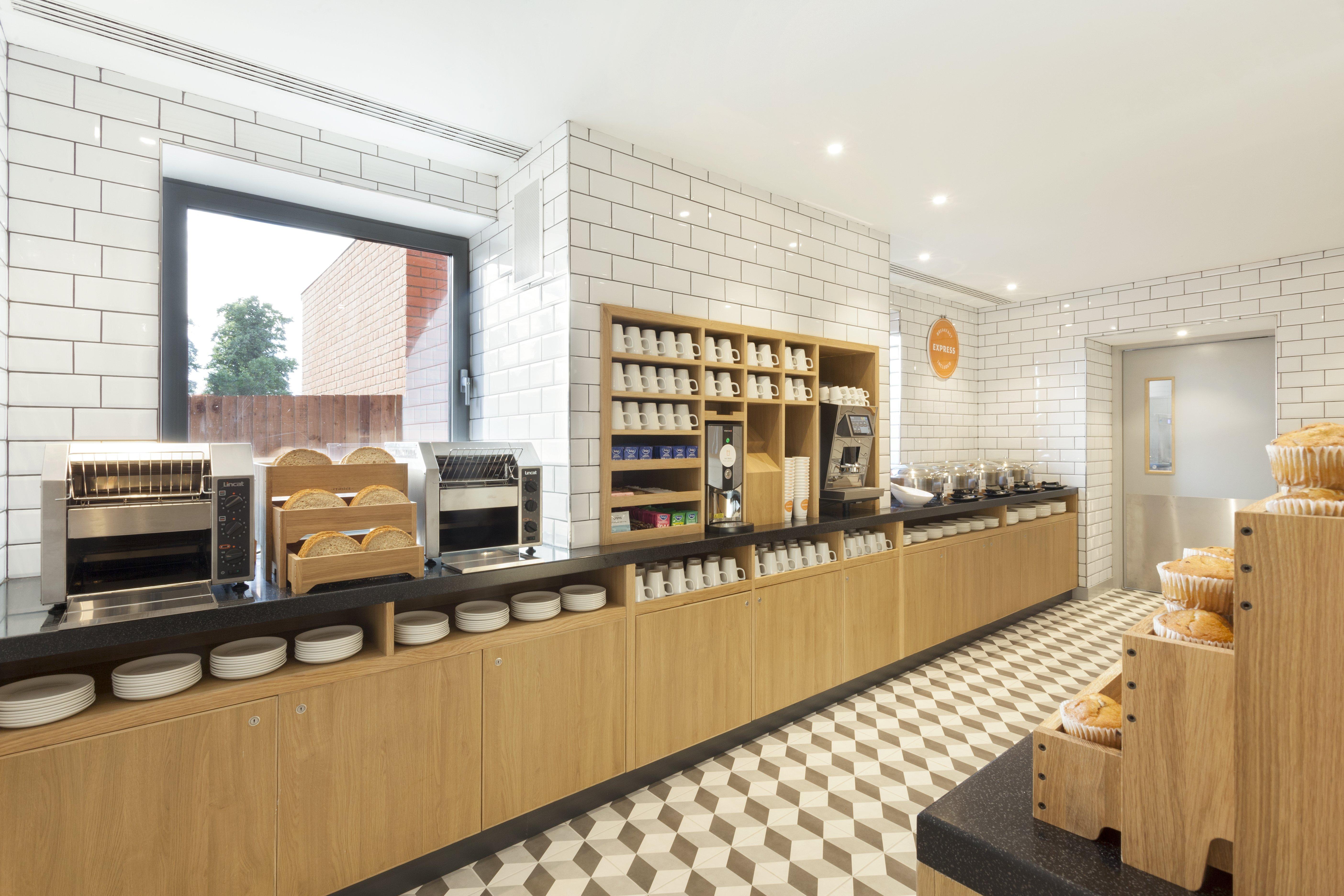 Holiday Inn Express St. Albans - M25, Jct.22 St Albans Esterno foto